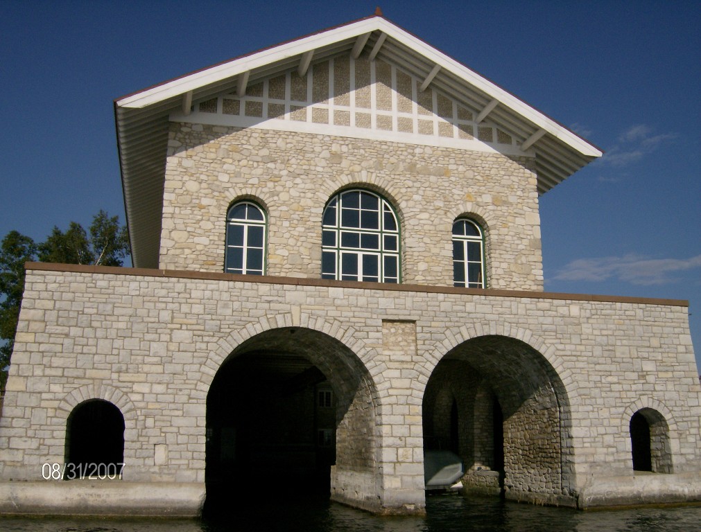 Rock_Island_Boathouse